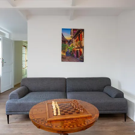 Apartment La Maison De Maitre - Centre Historique - 3 Rue Henriette Mülhausen